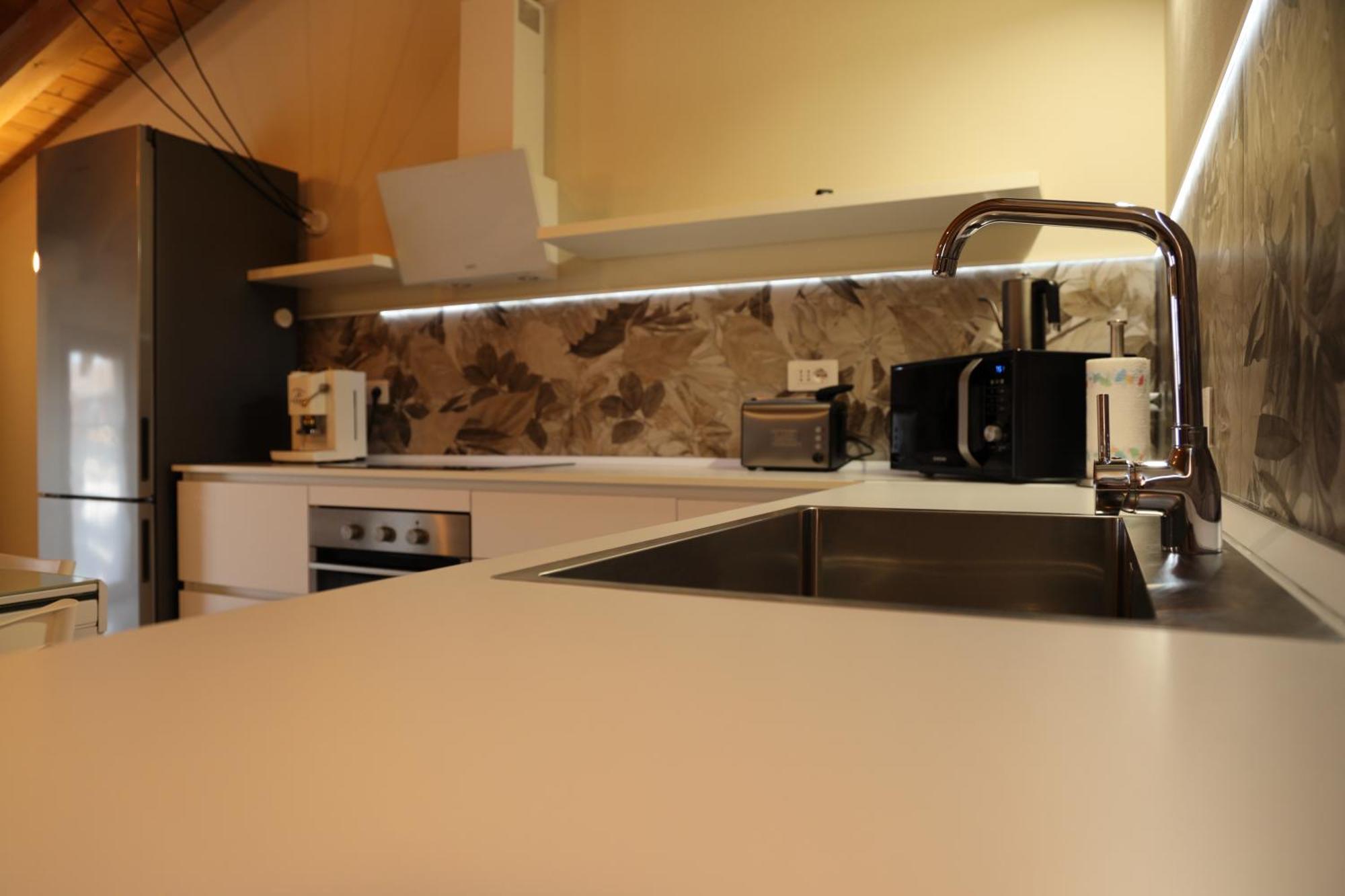 Lecchi Home Каприате Сан Джервазио Екстериор снимка